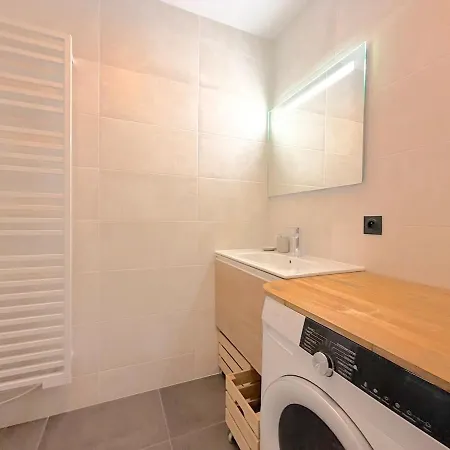 Superbe T3 Cosy Et Spacieux Avec Garage Huez